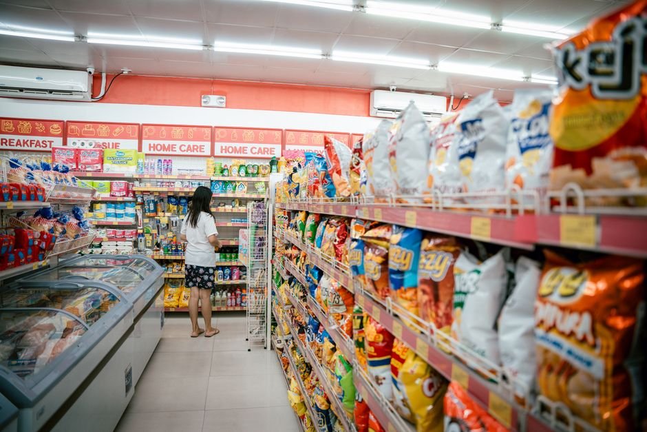 Balancing Convenience and Care in Daily Routines