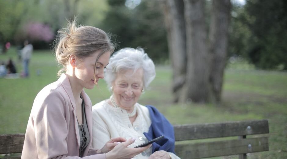 How Technology Helps Track Family Oral Health Over Time
